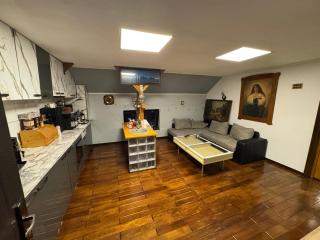 Lola's Apartment - 0