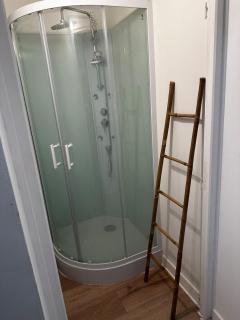 Beautiful studio near the city center - 3