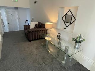 Spacious Apartment in Cleethorpes Beachfront Area sleeps up-to 6 - Cleethorpes - 3