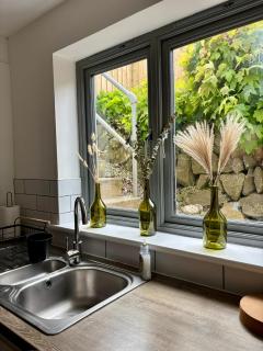 Family home in St Ives with parking! - St Ives - 4