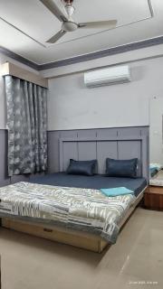Satyabhama Homestay-Sapphire- two bhk Luxury appartment - Indore - 0