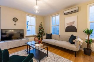 Mesmerizing Flat with Bosphorus View in Beyoglu - Istanbul - 4