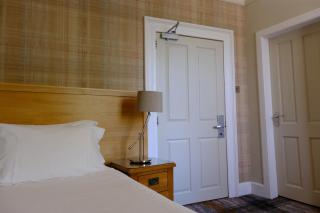 Glen Mhor Hotel at Uile-bheist 'Brewstillery' - Inverness - 1