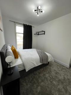 Modern Private Room - Ilford - Ilford - 7