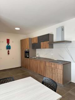 Spacious Stay new 2 Bed and Balcony - Taʼ Penza - 0