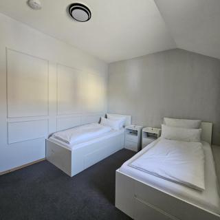 Haus Ela - - 9