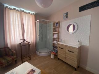 Chambres d’hôte au Chapeau Claque Cabaret - Gueugnon - 1