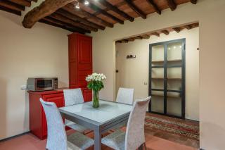 Borghetto Gaddini - Gli Inglesi Deluxe Apartment - Panoramic view and pool - San Quirico di Moriano - 3