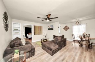 1 BR Montrose Apt near Downtown Med Center - Houston - 0