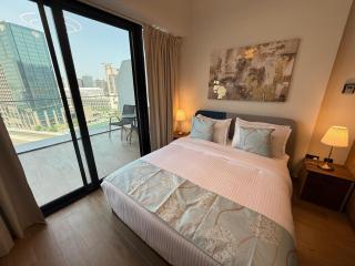 Modern 3BR Duplex Near Cleveland & Galleria Mall - Abu Dhabi - 2