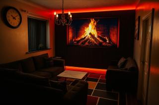 Lister Park Bradford 2bed Detached Cottage House Parking Cinema Screen Games Room - Bradford - 6