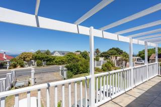 2Bedroom sea House - Hermanus - 8