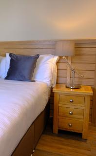 Glen Mhor Hotel at Uile-bheist 'Brewstillery' - Inverness - 2