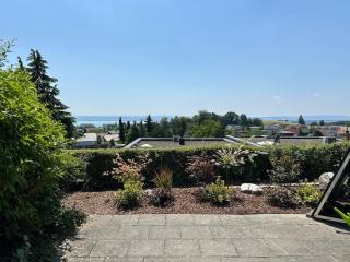 Kleine Perle mit Bodenseeblick und Sonnenterrasse - Daisendorf - 3