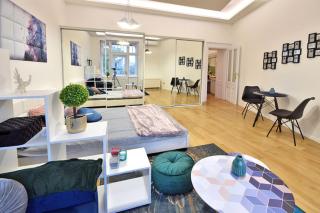 M&M Apartment-Fővám tér - 3