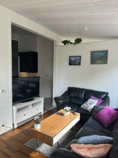 Charming 2-Bedroom Cabin with Ocean View in Båstad - Båstad - 7