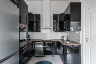 Charming 2-Bedroom Cabin with Ocean View in Båstad - Båstad - 4