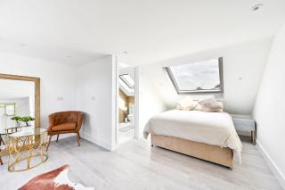 Stylish & Spacious 4BR Home - 4