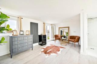 Luxury Family Friendly 4BED in East Ham Fast WiFi - 9