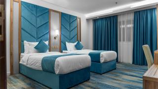 فندق الحياة الخضراء - 9