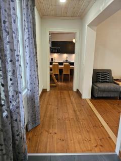 Maalaistalon päärakennuksessa asunto - Salo - 5