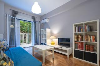 Backyard Bliss in Ano Patisia by ΜΡS - Athen - 0