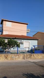 ChristAlex Guesthouse - 1