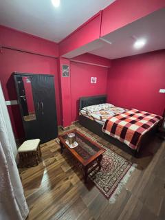 Ps CRIB PREMIUM STAY - NEAR ROPEWAY - Darjeeling - 9