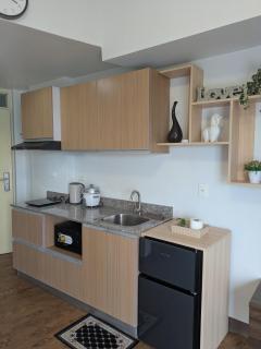 Budget Luxury Studio with Kitchen Rest and Fly at Amani Grand Resort - Pusok - 3