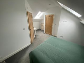 LT Duplex - 1 Bedroom Apartment - Leicester - 9