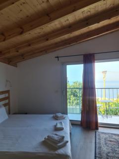 Manas Rooms - Dhërmi - 8