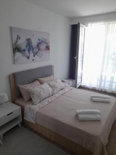 Skyline View Apartment - 35th Floor, Cevahir Tower Skopje - 5