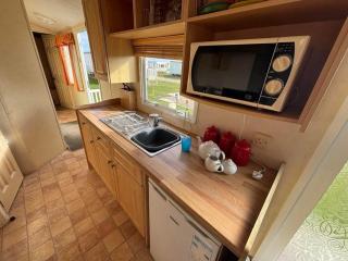 8 Berth 3 bedroom caravan MV122 pet friendly - Chapel Saint Leonards - 5
