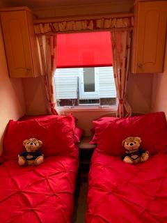 8 Berth 3 bedroom caravan MV122 pet friendly - Chapel Saint Leonards - 4