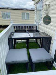 8 Berth 3 bedroom caravan MV122 pet friendly - Chapel Saint Leonards - 1