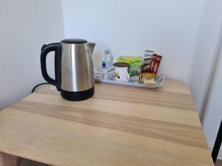 High Standard Single Room near Gatwick Airport - 3