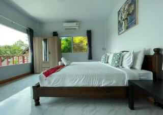 Amazing Seaview 2-Bedroom House in Patong - 4