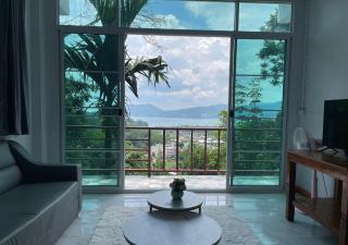 Amazing Seaview 2-Bedroom House in Patong - Patong Beach - 0