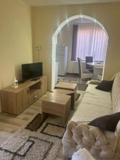 Kuća - Kragujevac - 0