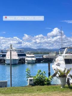 Lay Cozy Mactan- Condo Staycation and Layovers - Pusok - 6