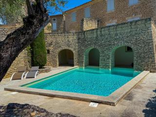 Villa de vacances à Gordes avec piscine, La Bastide de Léa - Gordes - 0