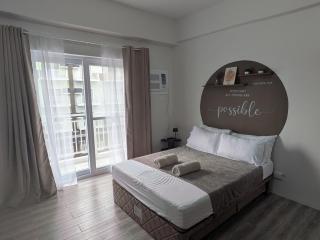 Cebu Airport budget Luxury living Rest& Fly at Amani Grand Resort - Pusok - 0