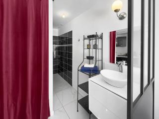 Studio BAROK proche autoroute, plages et attractions, Wifi - TV, calme - Bessan - 3