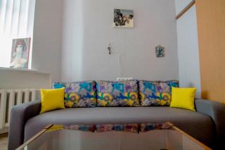 Art aparment near Mikhailivsky Cathedral - Kiev - 1