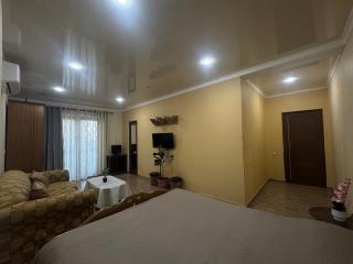 Room 3 - Erevan - 9