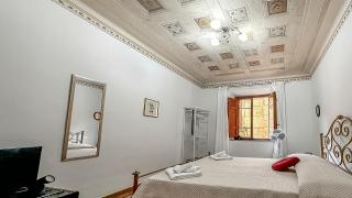 Casa di Olga - Historical Apartment inside the Walls - 9