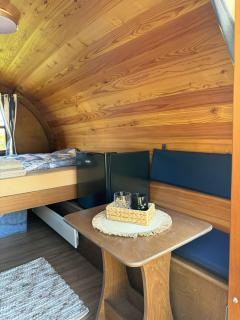 Schlaffass auf Stellplatz am Elbkrug 2 0 - 6