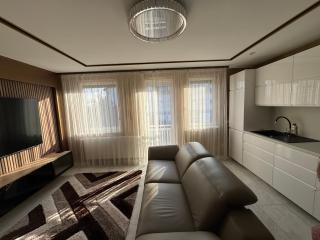 GOLD-LUX Apartman - 8