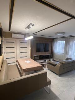 GOLD-LUX Apartman - Nyíregyháza - 3
