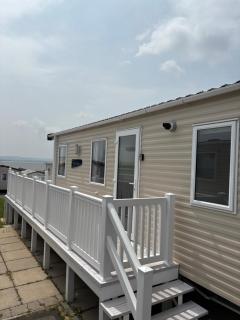 2 Bed, 2 Bathroom, modern Caravan with Sea views! - Lytchett Minster - 6